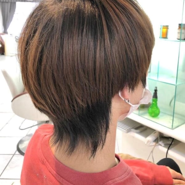 ユニセックスウルフマッシュヘアー