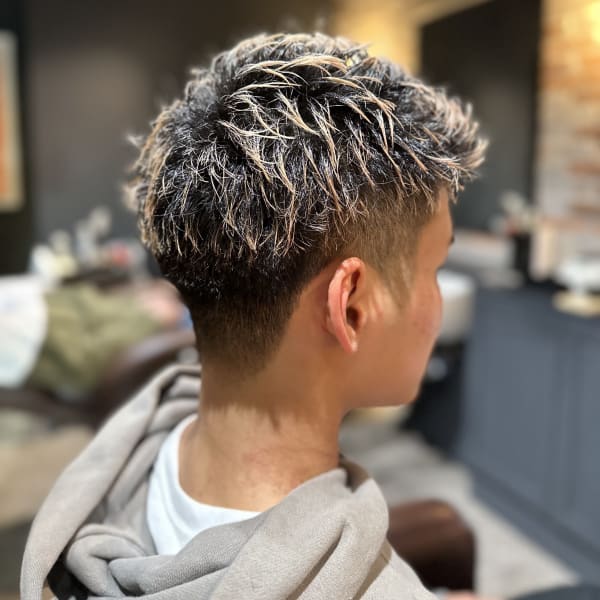 スパイキーショート