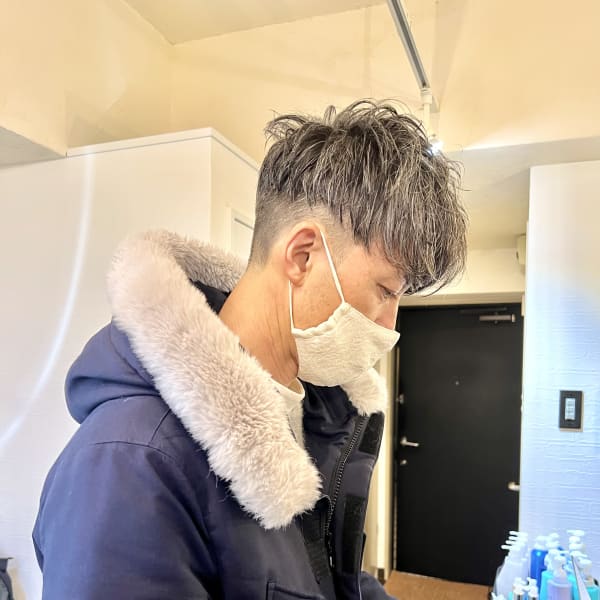 大人のグレイヘア☆白髪をいかしたマッシュショート|PRISHE.