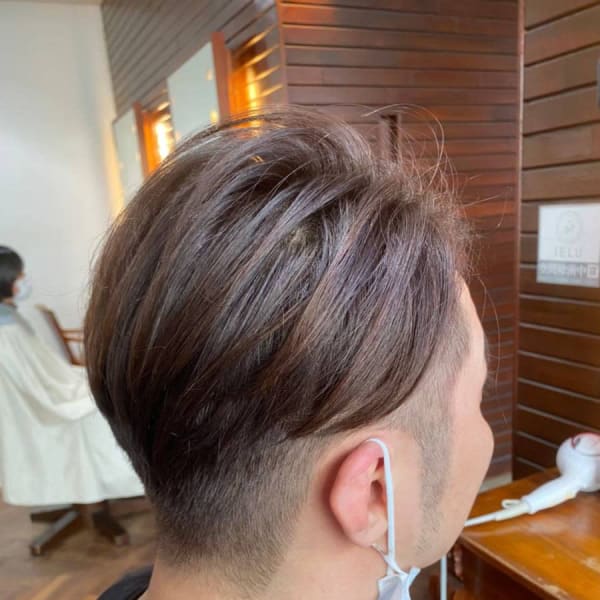 フェード風ツーブロックカット|INSOLITE BEAUTE