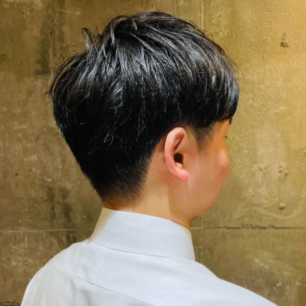 メンズ爽やか刈り上げショート　20代30代