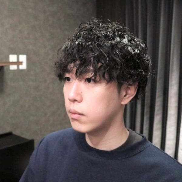 メンズスパイラルパーマ|【メンズヘアサロン】SiGN