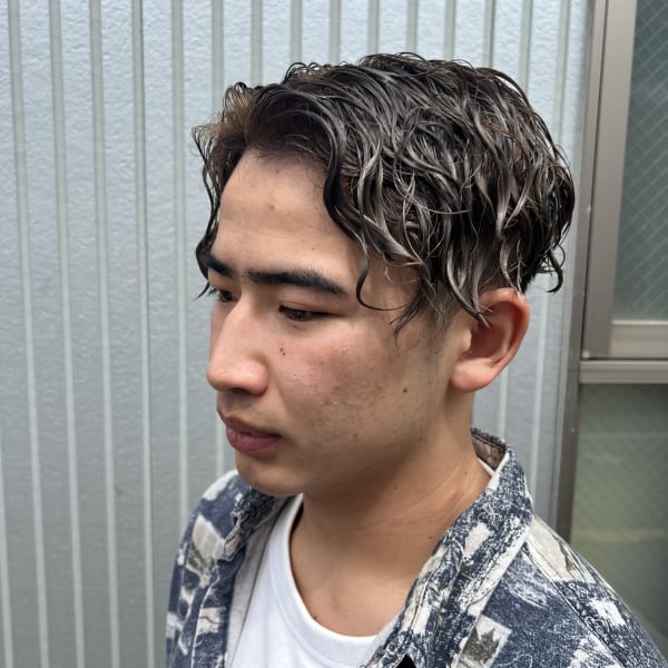 #ツイストスパイラルパーマ #ダブルカラー