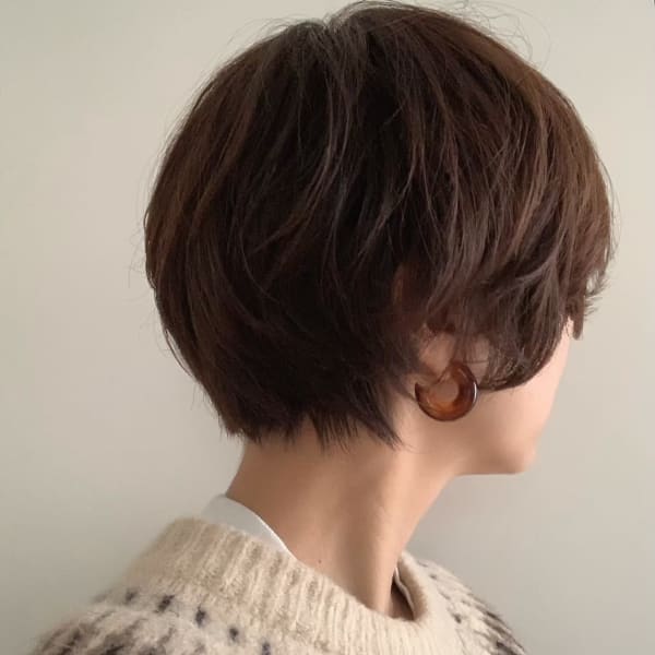 ショートボブ