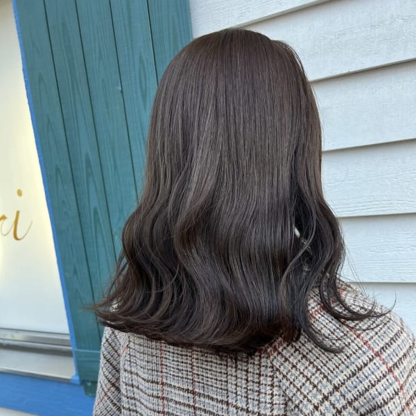 切りっぱなしボブディ|Lusso chiaro　西池袋店