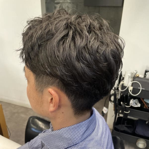 コンマヘア/アップバング/ツーブロック/パーマ/刈り上げ|shell吉祥寺【白髪ぼかし/ハイライト/髪質改善/縮毛矯正/ショート】