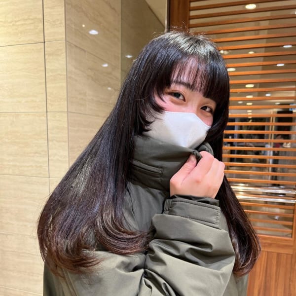 顔まわりウルフカット/naomi