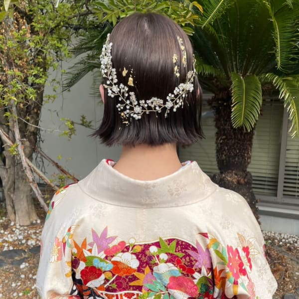 卒業式ヘアセット 袴 金箔アレンジ