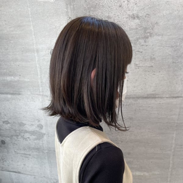 大人可愛い30代40代小顔グレージュ外はねボブ★山之内