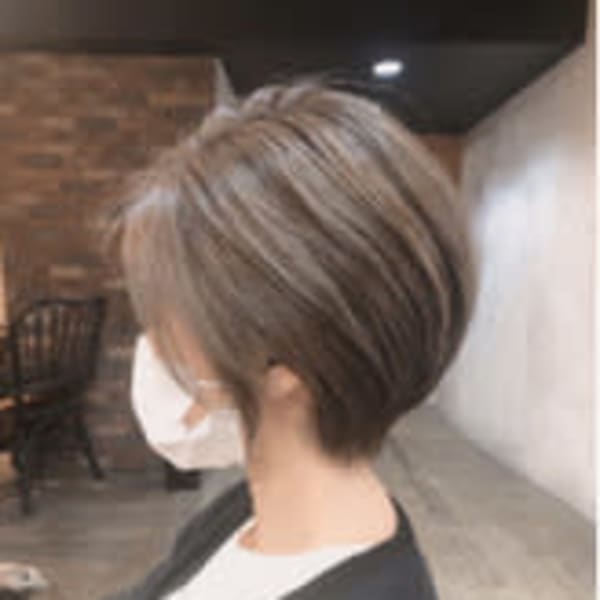 ◆ショートヘア/グレージュカラー/透明感カラー/美髪/ツヤ髪