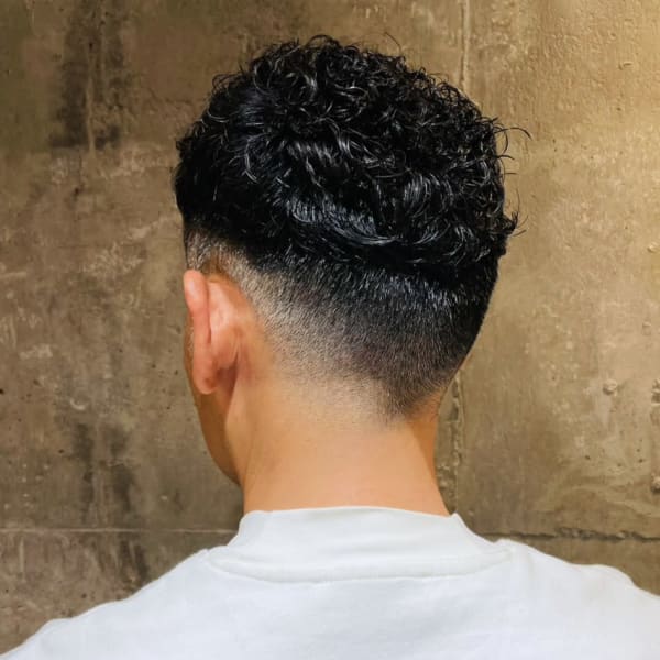 大人のメンズパーマ×刈り上げ　イケオジ　40代50代