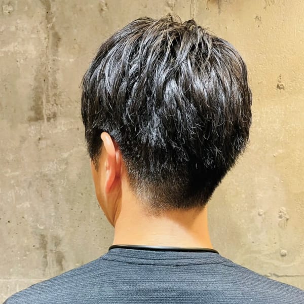 40代50代の大人メンズショート 刈り上げ マッシュ