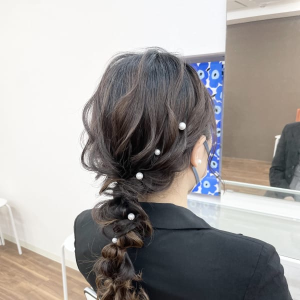 編みおろしヘア