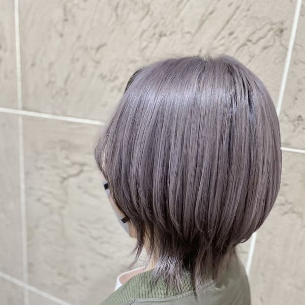 ウルフカット/シルバーカラー/ハイトーン