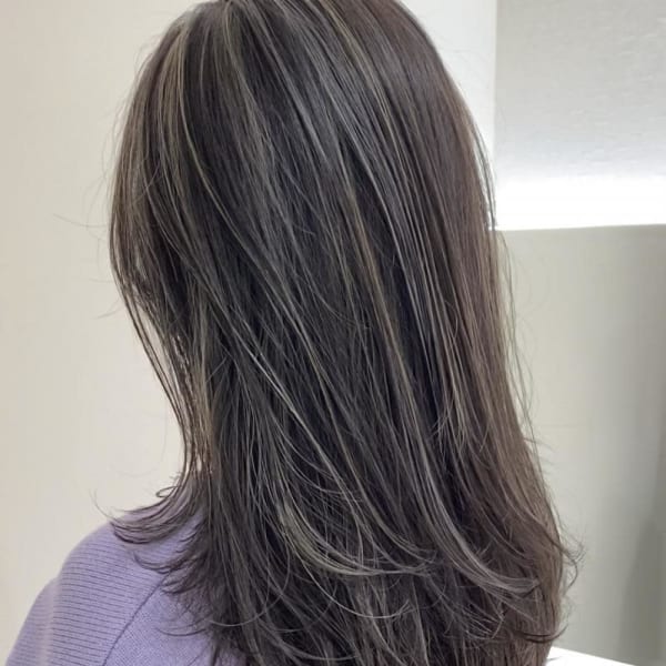 ワンカールでキマる♪細めハイライトとレイヤーカット