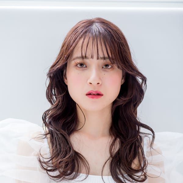 顔周りカットくびれスタイル|GRAN AVEDA 門真