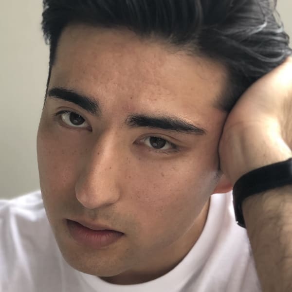 セクシー☆ツーブロックショート|Plug