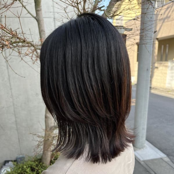 外ハネスタイル☆これ縮毛矯正かけたてです