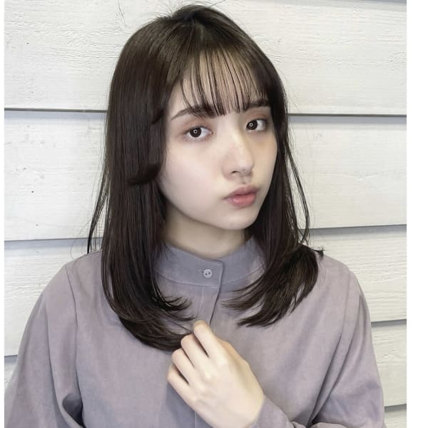 ゆるっとレイヤーアッシュブラウンヘルシーロング3