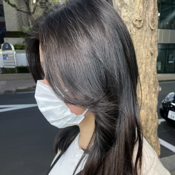 顔まわりレイヤーカット+顔まわりパーマ