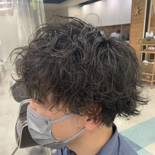 メンズ　波巻きパーマ|GORO 毘沙門店