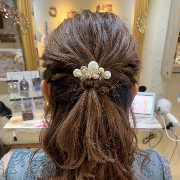 お呼ばれアレンジ☆ハーフアップ