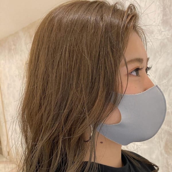 ミルクティーベージュ×かきあげロング