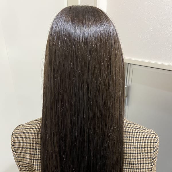 グレージュブラウン