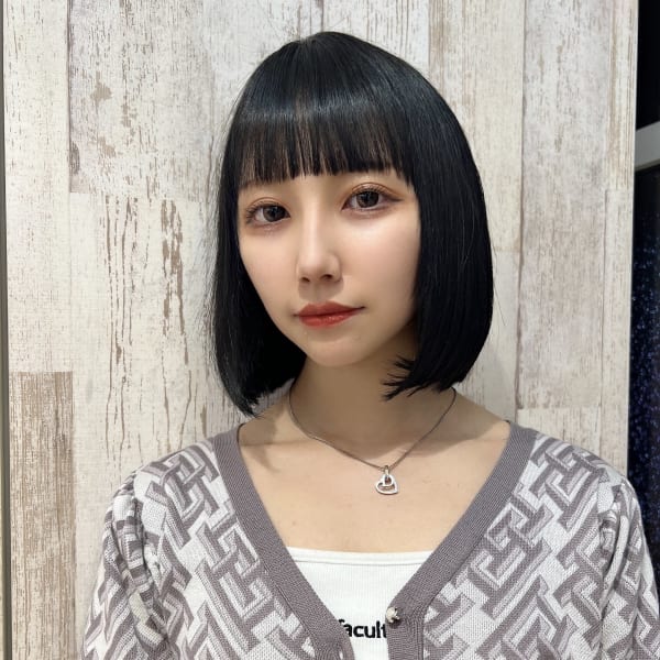 面長カバー/黒髪/ぱっつん/切りっぱなし/小顔ボブ