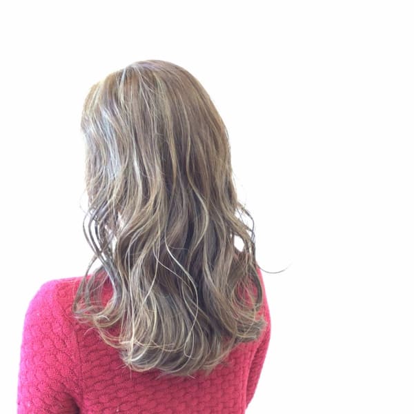 【Aries南富山/富山市】白髪ぼかしハイライト/オージュア