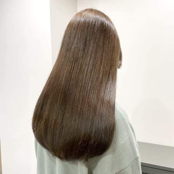 髪質改善縮毛矯正|女性専用髪質改善酸性縮毛矯正専門店LIRA