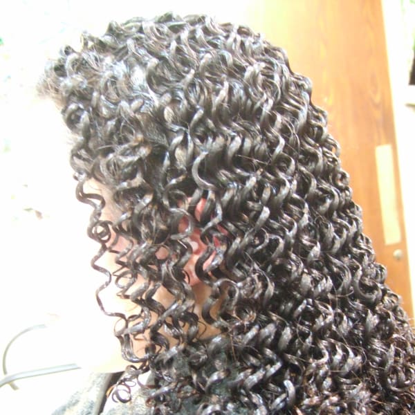 スパイラルパーマ　18700円～