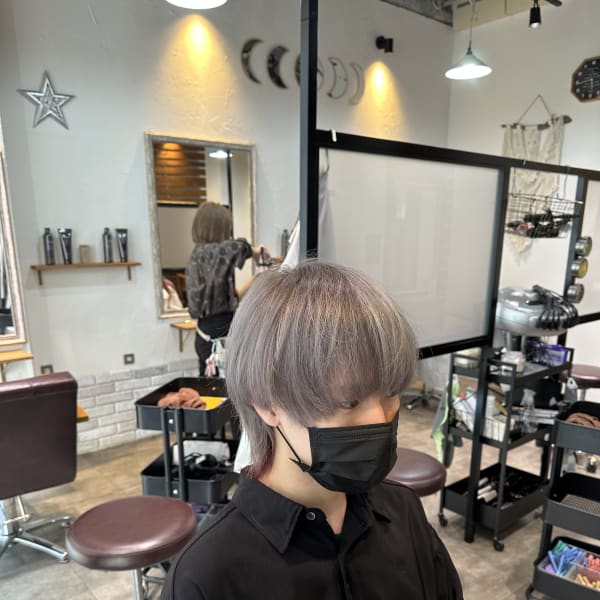 マッシュ/マッシュウルフ/メンズインナーカラー/ハイトーン