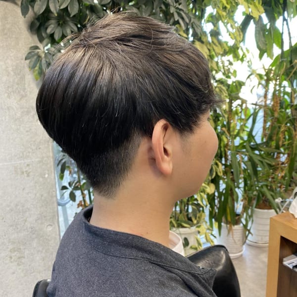 コンマヘア/アップバング/ツーブロック/パーマ/刈り上げ/|shell吉祥寺【白髪ぼかし/ハイライト/髪質改善/縮毛矯正/ショート】