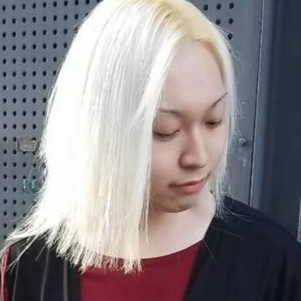 ハイトーンカラー　ウルフ　ブリーチカラー　【札幌】