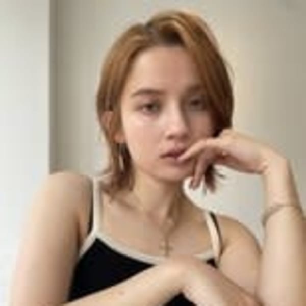 オレンジ×切りっぱなしボブ