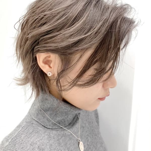 エアリー×前下がりボブ