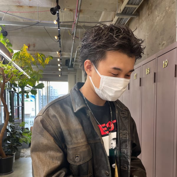 スパイキーショート