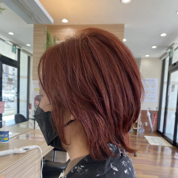 チェリーレッド