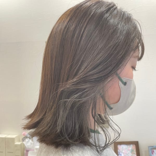 控えめイヤリング