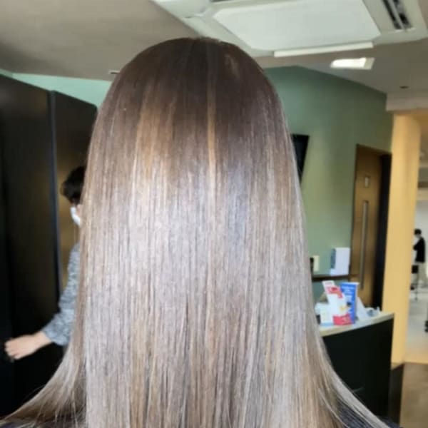 縮毛矯正/カット/超音波アイロン/水トリートメント