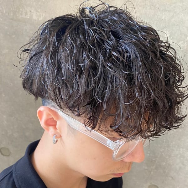 メンズカット ツーブロック 波巻きパーマ マッシュ ショート