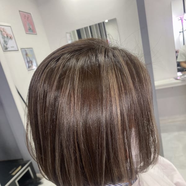 脱白髪染めハイライト