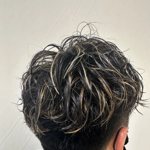 メンズパーマハイライト