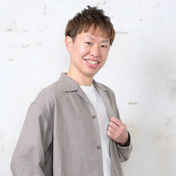 PANOLA【パノラ】のスタッフ紹介。榎戸 健