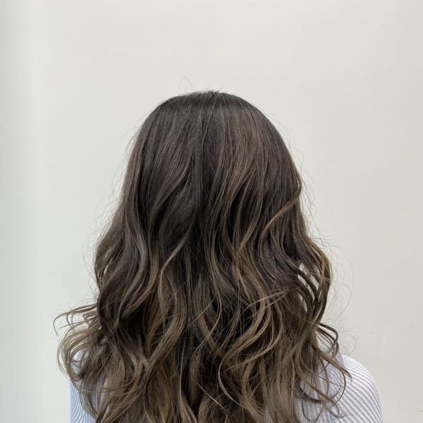 ブルージュカラー