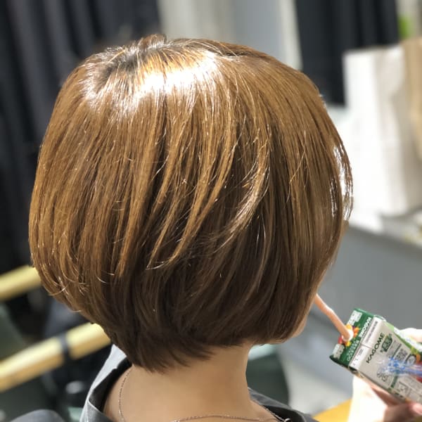 品が溢れる大人女子のための麗しショートボブ|era