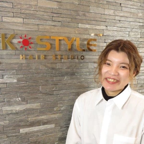 K-STYLE HAIR STUDIO【ケースタイルヘアスタジオ】のスタッフ紹介。宗像真央（指名料1,100円）