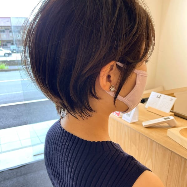 大人ショート×サンドベージュ