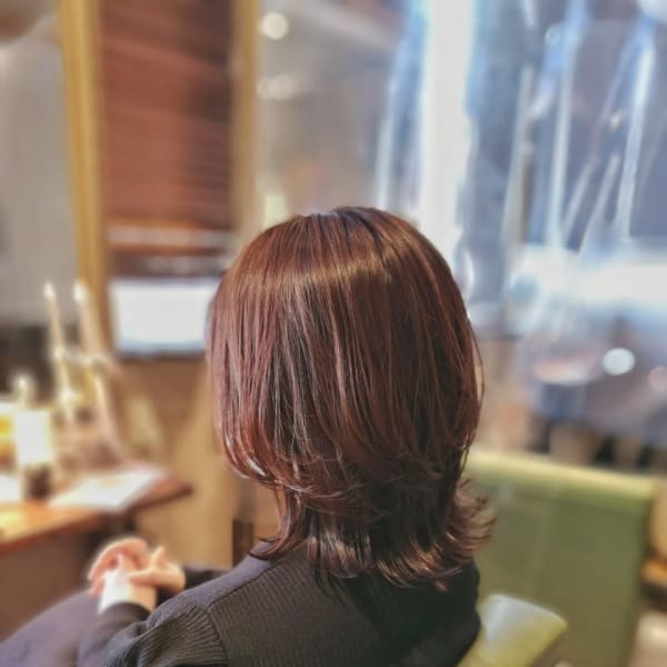 ひし形外ハネボブ大人可愛い20代30代40代小顔暗髪鎖骨ミデ